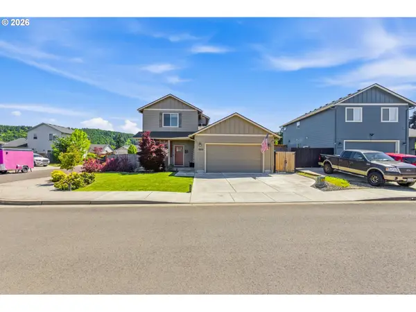 1202 Albatross Ct, SweetHome, OR 97386
