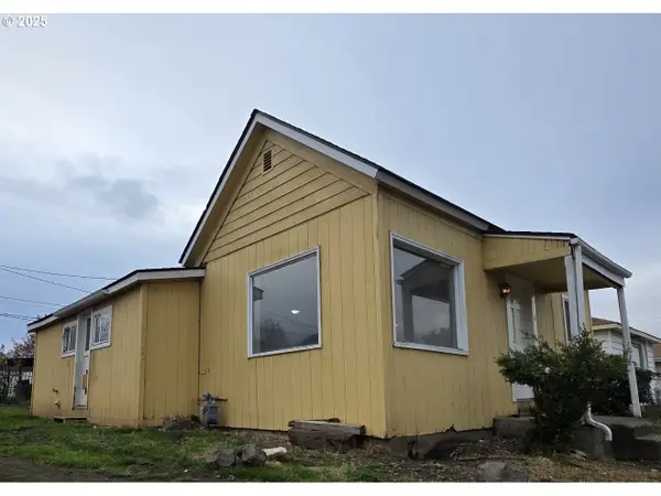 220 NW 2nd St, Goldendale, WA 98620