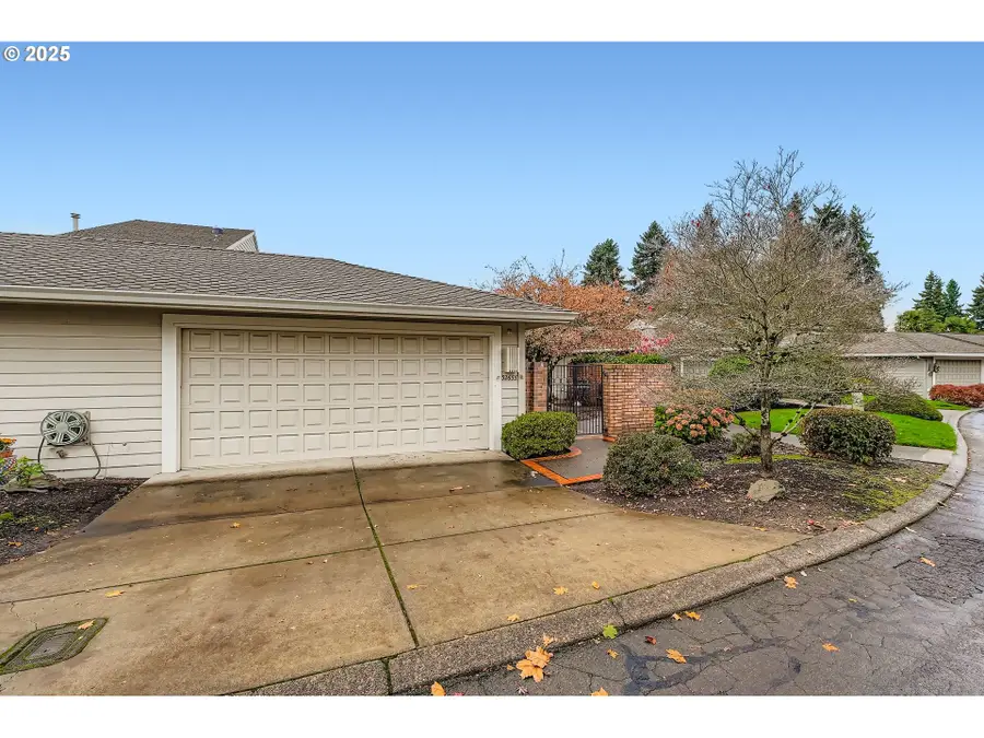 32655 SW Lake Point Ct, Wilsonville, OR 97070 - Image #3