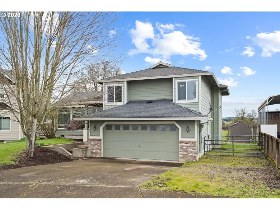 1010 E 2nd St, Yamhill, OR 97148 - #2
