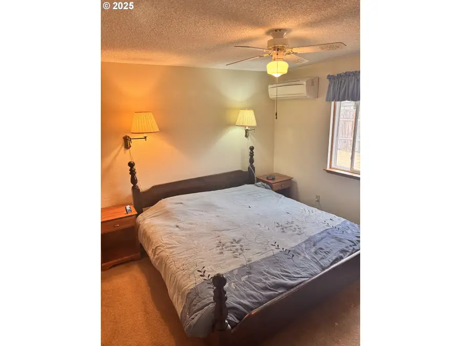 560 Maple St, Aumsville, OR 97325 - #2