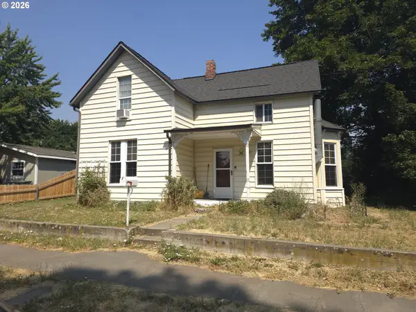 1515 Jackson Ave, LaGrande, OR 97850