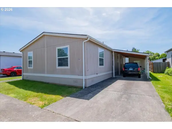 200 Market St #247, Lebanon, OR 97355