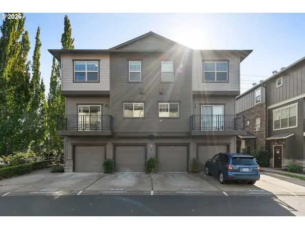 8900 NE Brentford Way, Beaverton, OR 97006