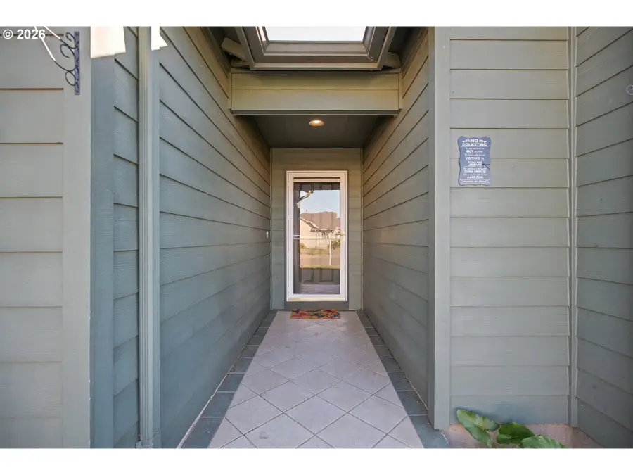 1526 El Segundo Ave Ne, Keizer, OR 97303 - #2