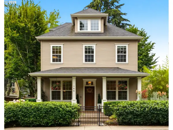 144 Leonard St, LakeOswego, OR 97034