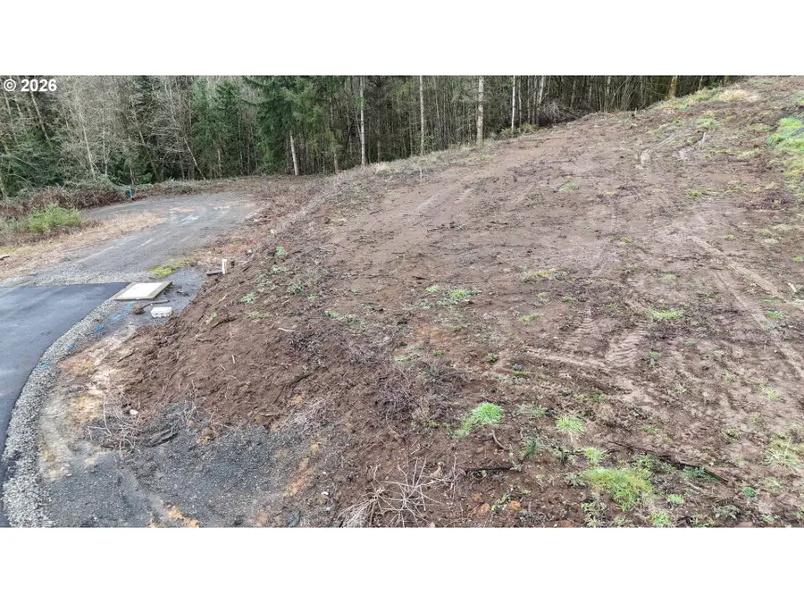 275 Livingston Heights Dr, Longview, WA 98632 - Image #2