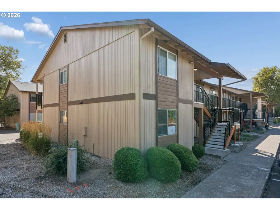 3404 19th Ave #201, Forest Grove, OR 97116 - #2
