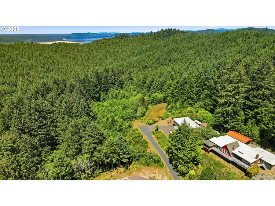481 Appian Way, Winchester Bay, OR 97467 - #2