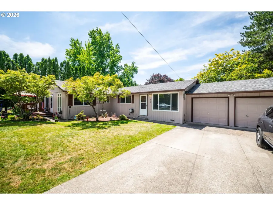 805 SE Rene Ave, Gresham, OR 97080 - #2