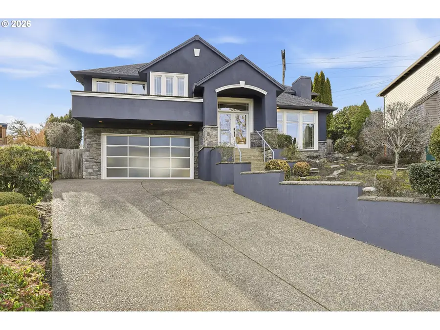 15900 SW Breccia Dr, Beaverton, OR 97007 - #3