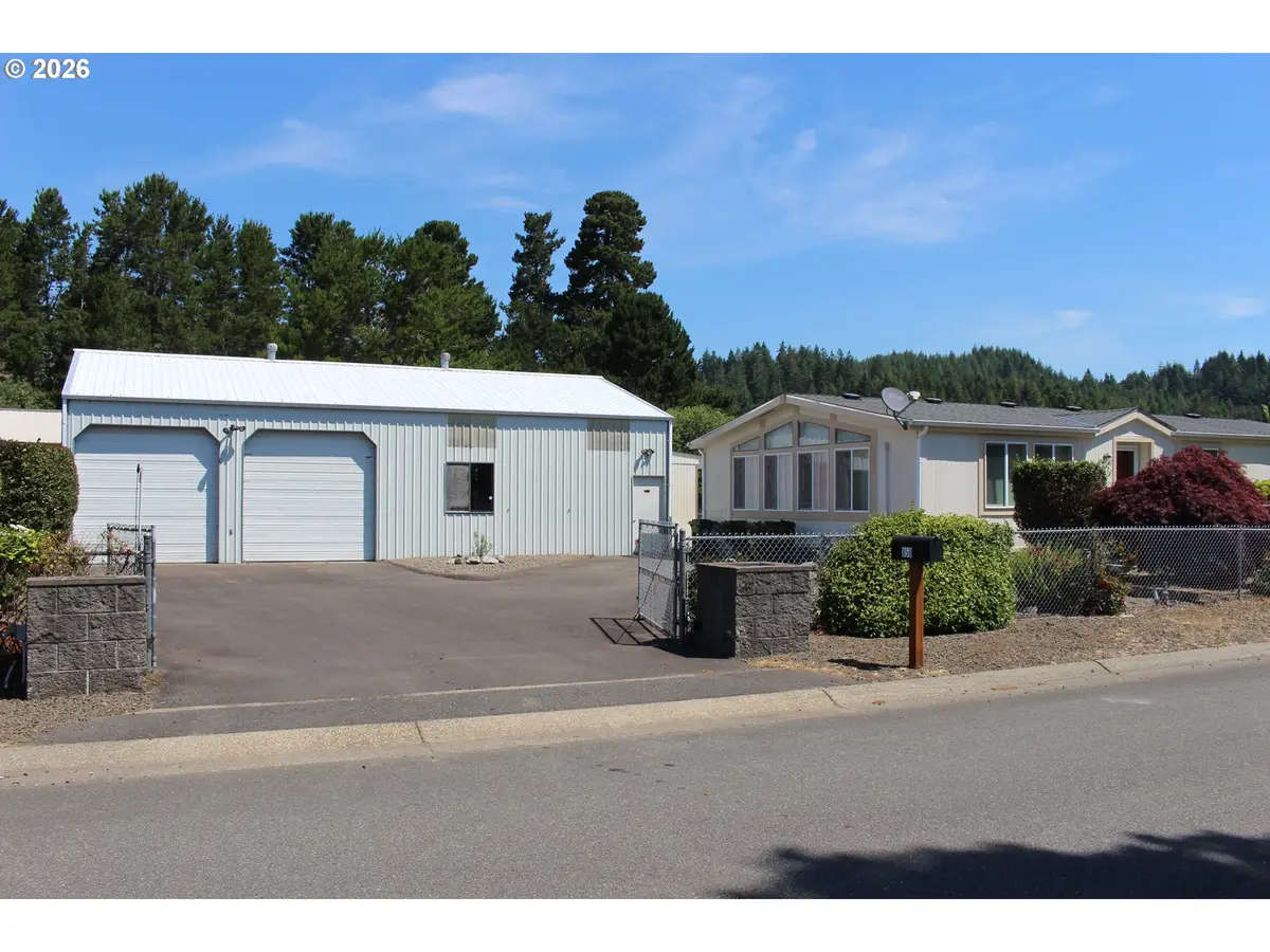 850 Raechel Rd, Lakeside, OR 97449 - #1
