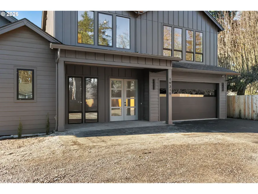 19319 SE River Rd, Milwaukie, OR 97267 - Image #2