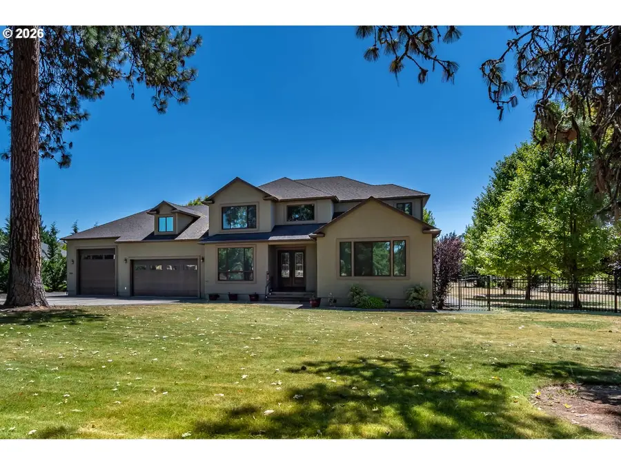 104 River Club Dr, Roseburg, OR 97471 - #3
