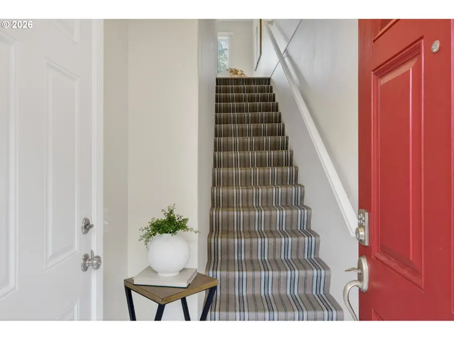 4934 SW 1st Ave, Portland, OR 97239 - #2