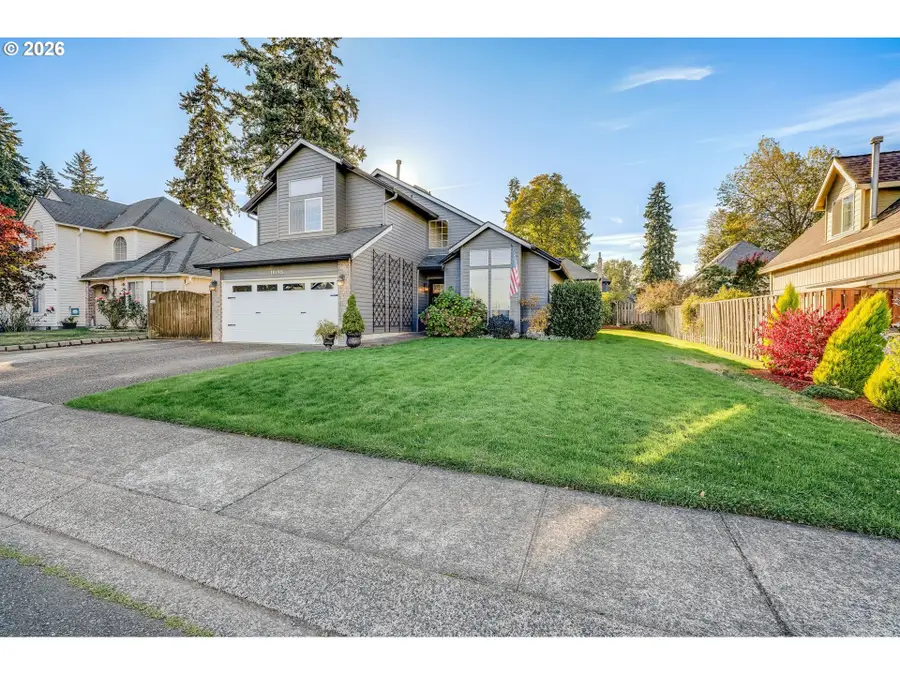 16195 SE Lillian Ct, Milwaukie, OR 97267 - #2