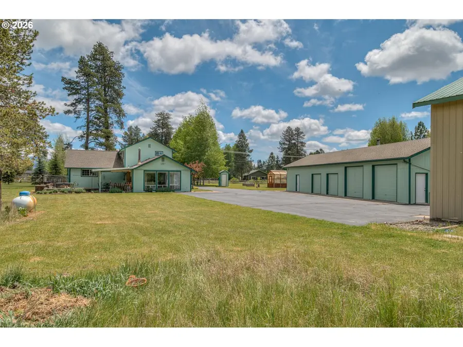 53939 Pine Grove Rd, Sisters Millican, OR 97739 - #3