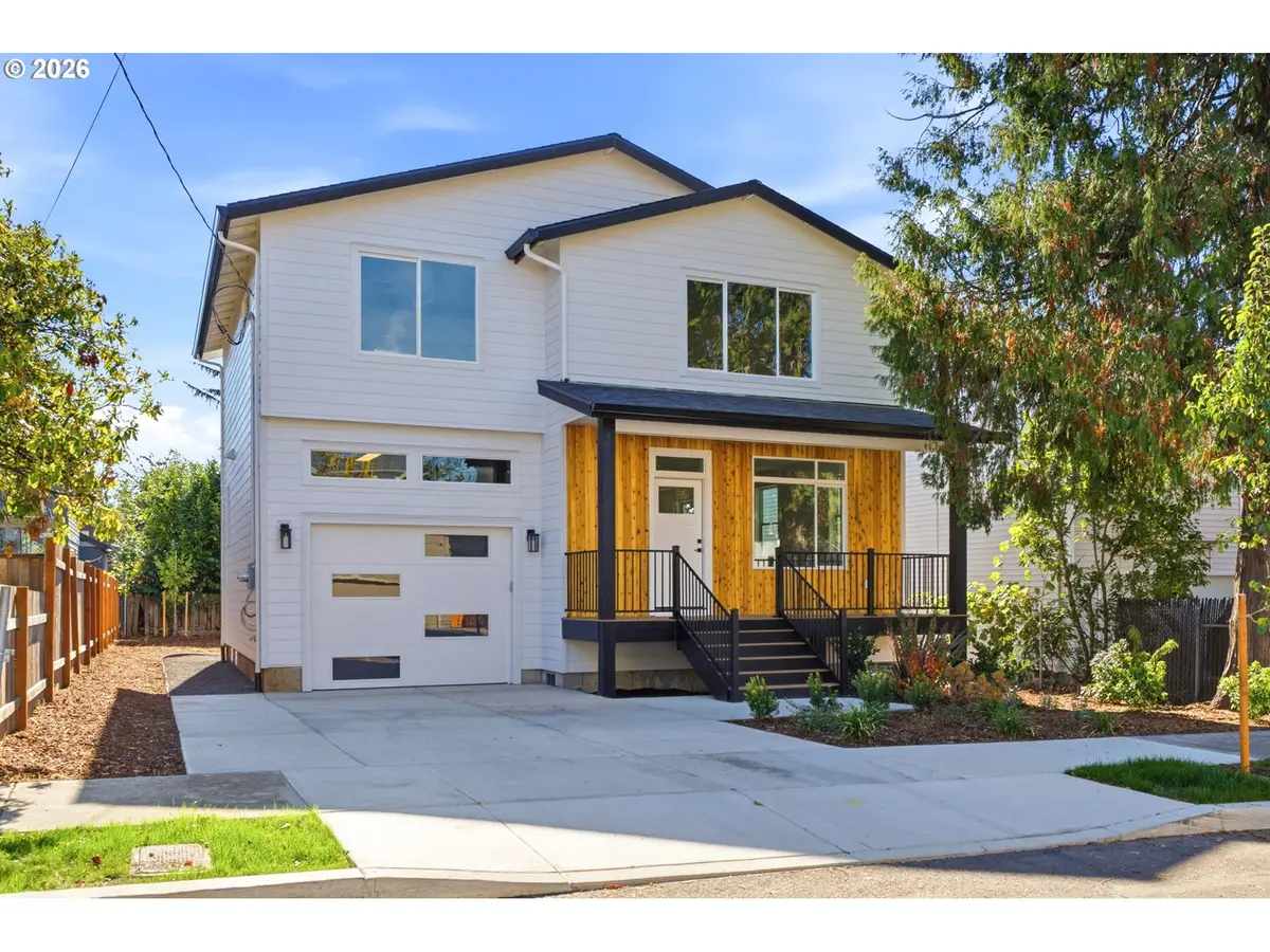 10338 SE Ramona St, Portland, OR 97266 - #1