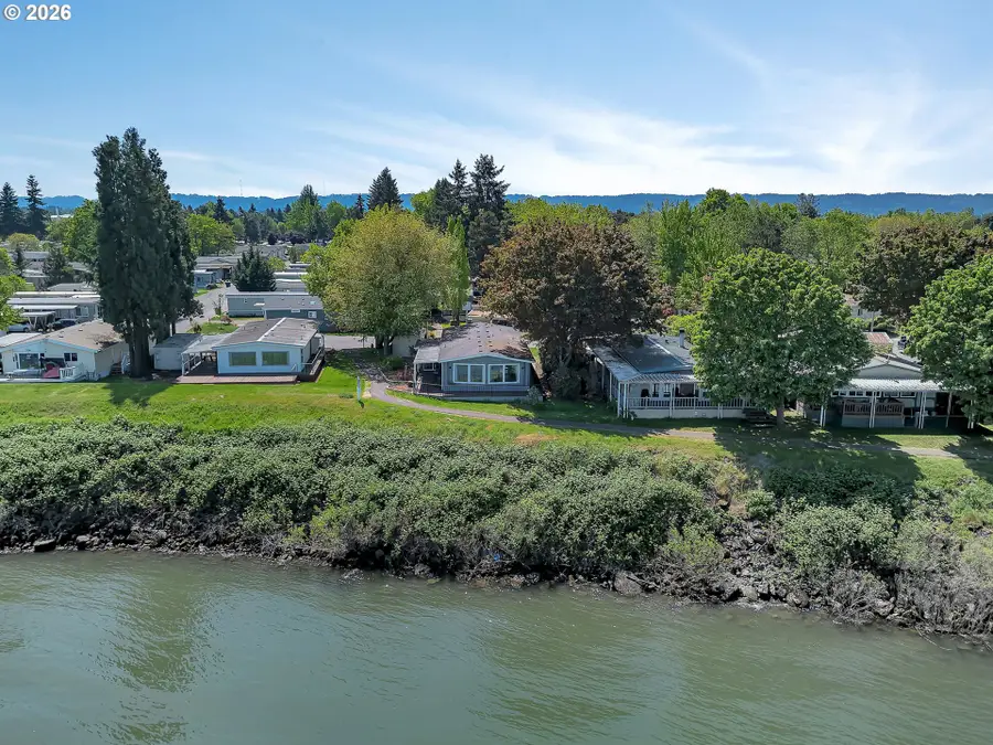 2201 N Menzies Dr, Portland, OR 97217 - #3