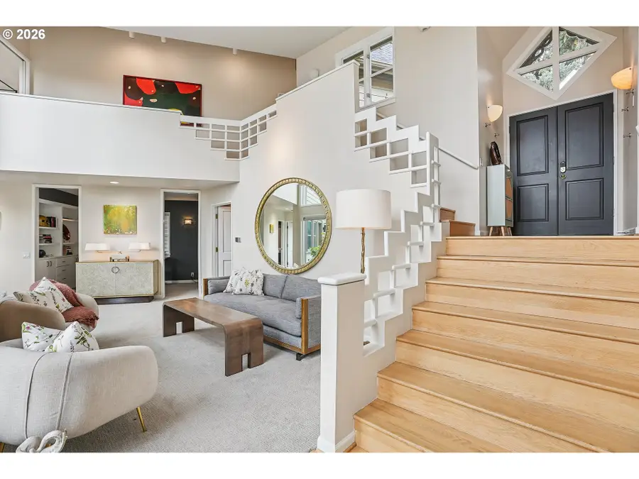 1716 SW High St, Portland, OR 97201 - #3