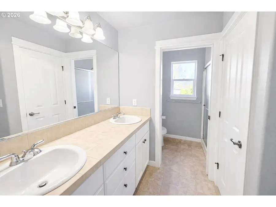 4923 N Newark St, Portland, OR 97203 - #3