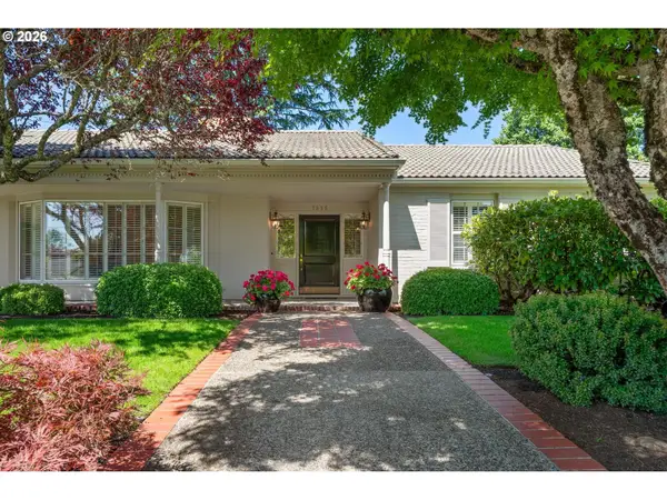 7535 SW Montclair Dr, Portland, OR 97225