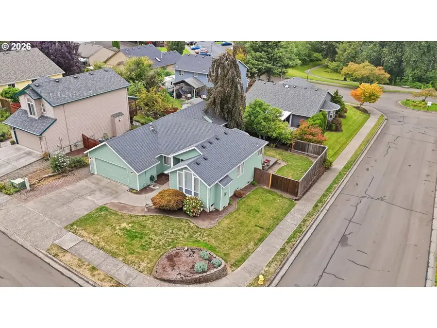 1985 SW Daybreak Way, Troutdale, OR 97060 - #2