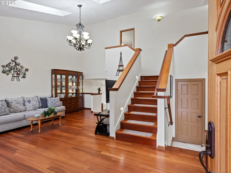 2319 NE 152nd Cir, Vancouver, WA 98686 - Image #2