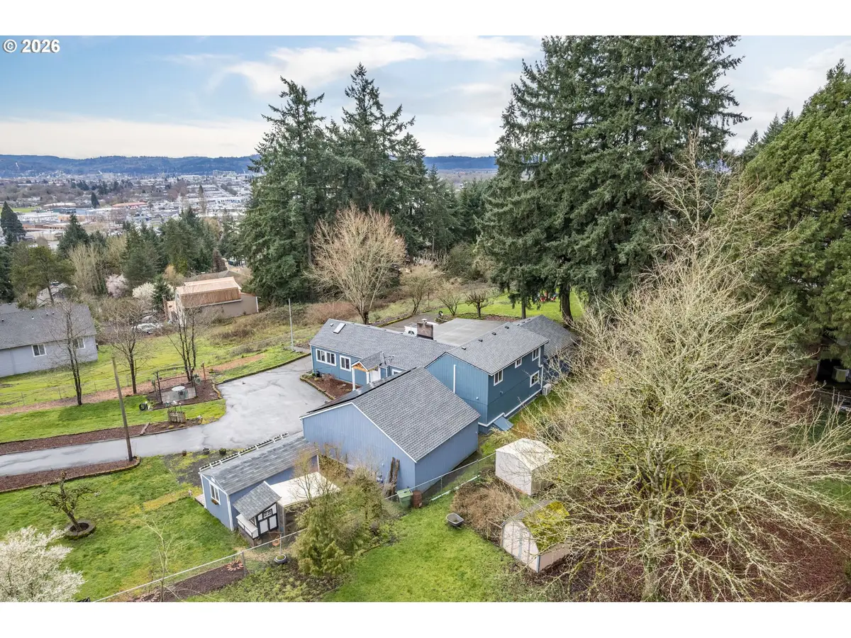 2337 W Castleman St, Longview, WA 98632 - #1