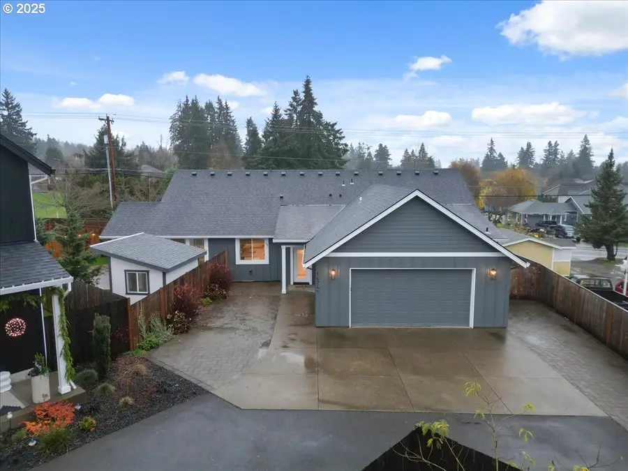 14249 Holcomb Blvd, Oregon City, OR 97045 - Image #3