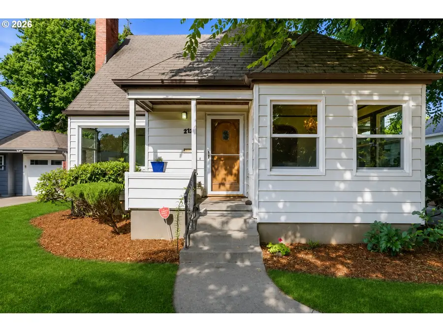 2921 SE 67th Ave, Portland, OR 97206 - #2