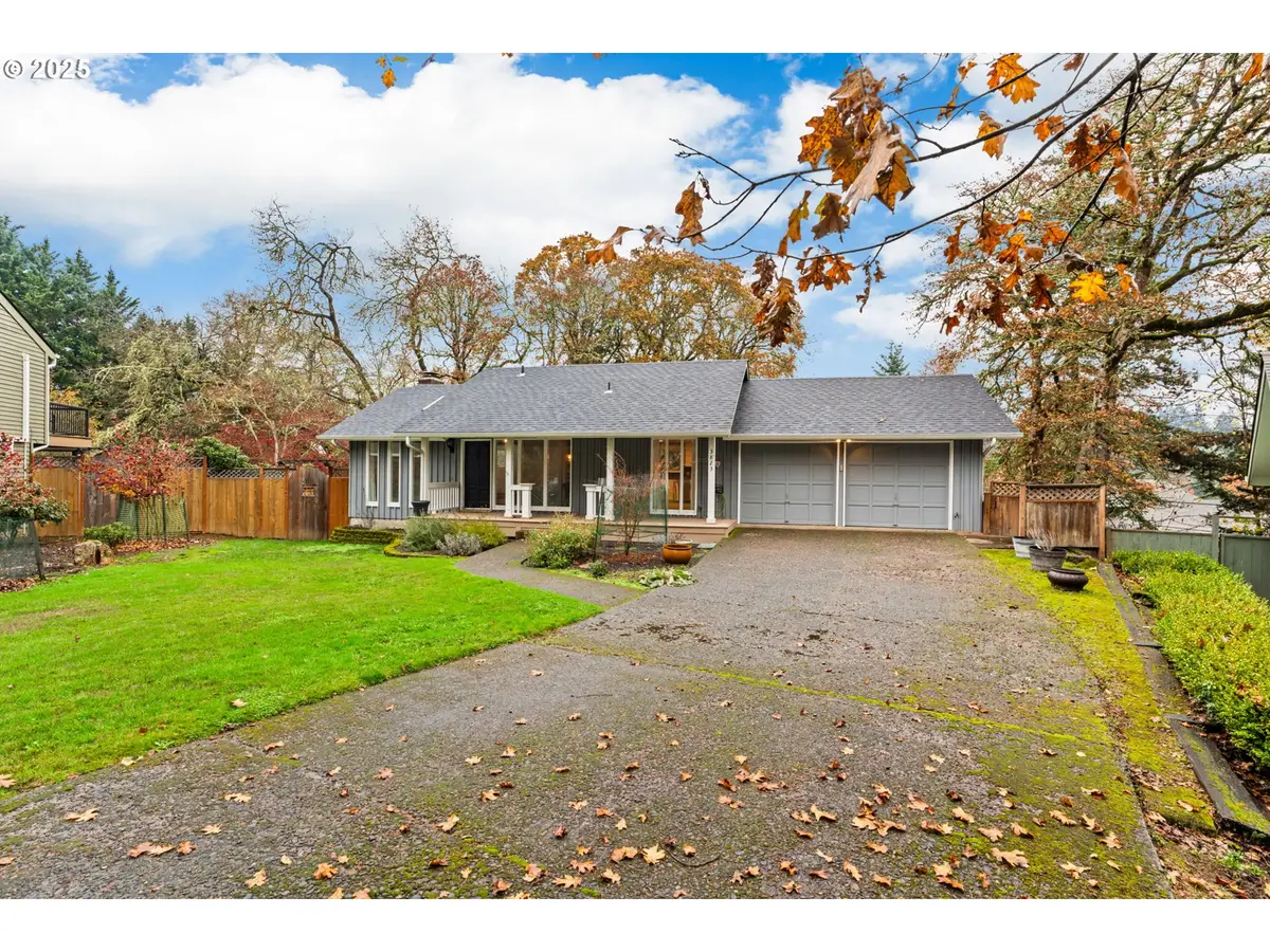 3823 Wilshire Ln, Eugene, OR 97405 - Image #1