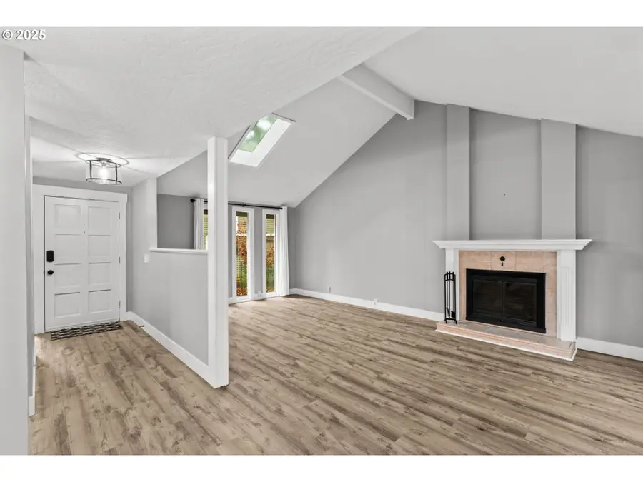 3823 Wilshire Ln, Eugene, OR 97405 - Image #3