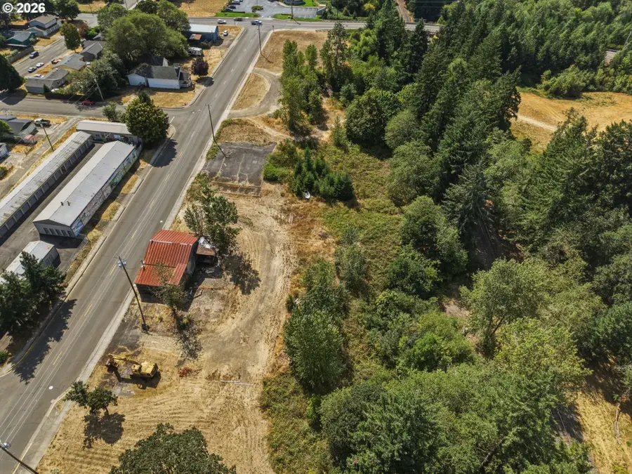 24909 W Broadway Ave, Veneta, OR 97487 - #2