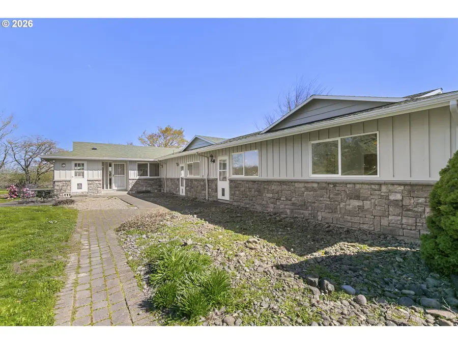 10418 Champoeg Rd, Aurora, OR 97002 - #3