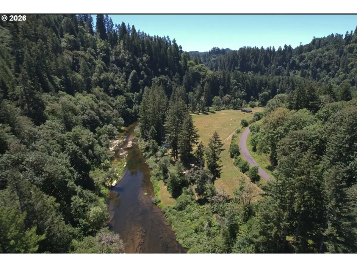28593 Lower Smith River Rd, Reedsport, OR 97467 - #1
