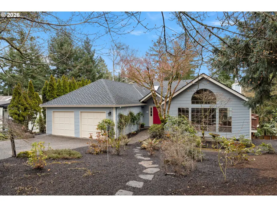 464 Livingood Ln, Lake Oswego, OR 97034 - #2