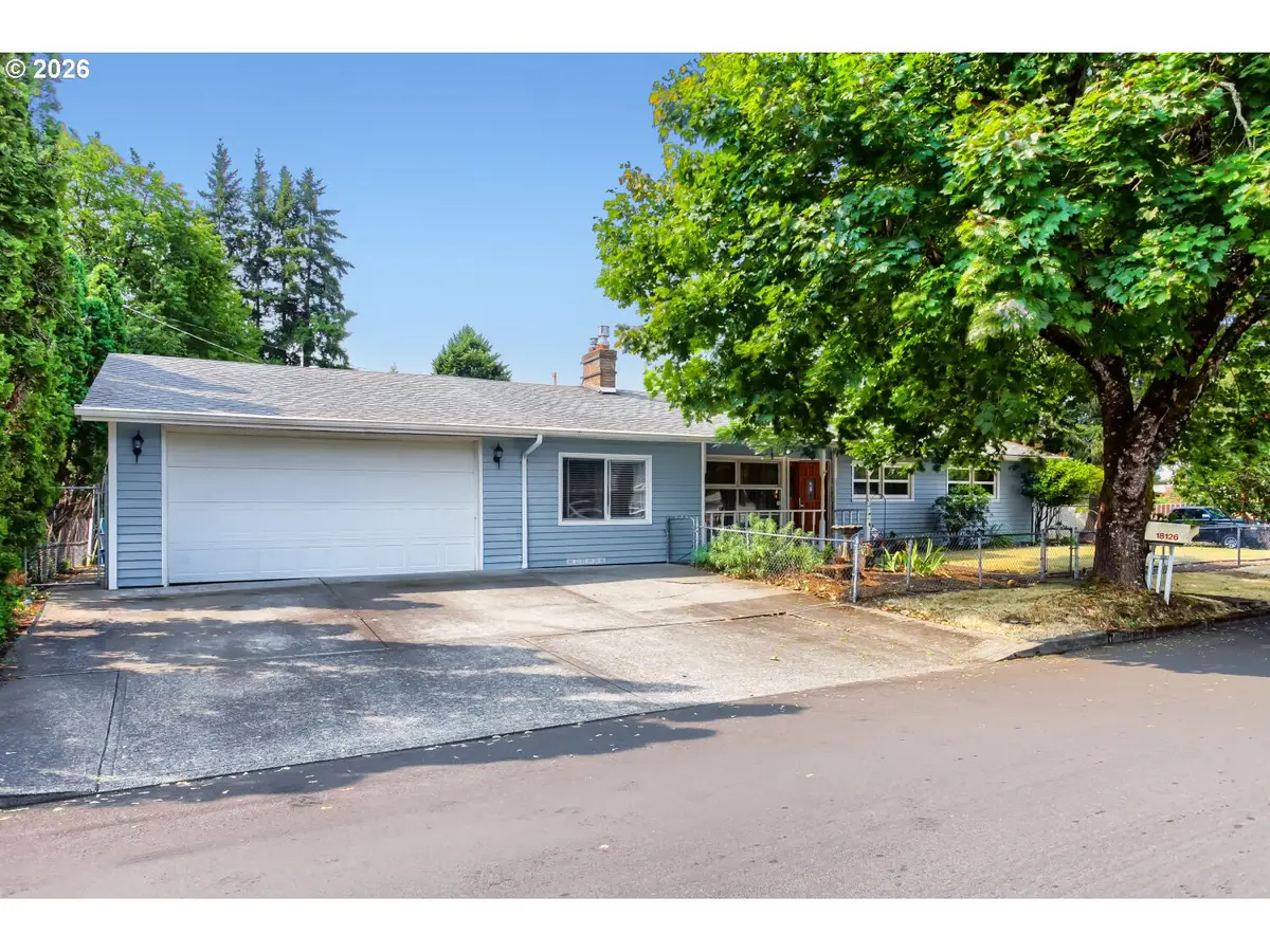 18126 SE Lincoln St, Portland, OR 97233 - #1