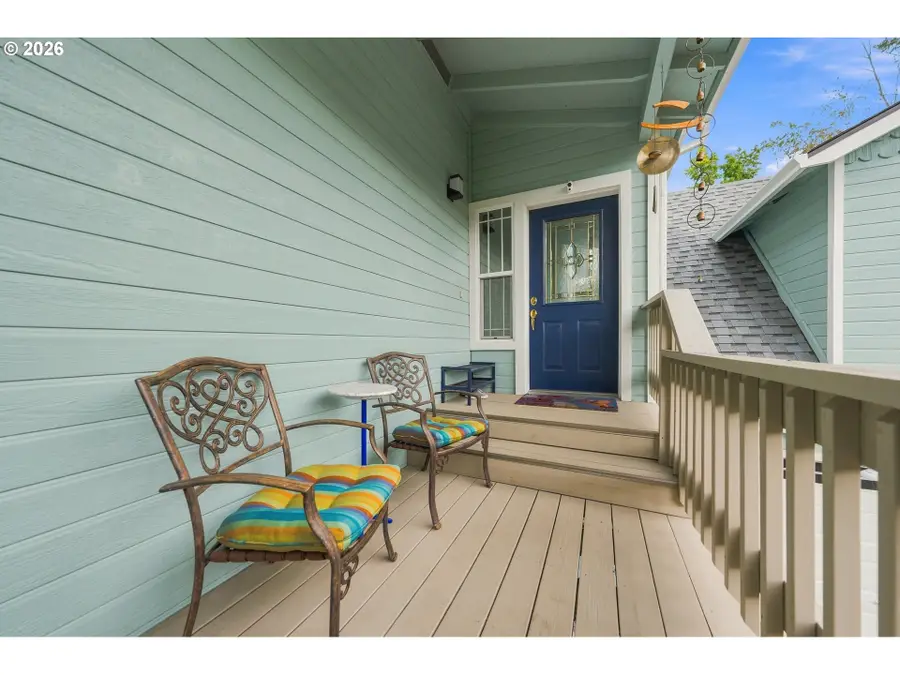 175 NW Brent Ct, Roseburg, OR 97471 - #2