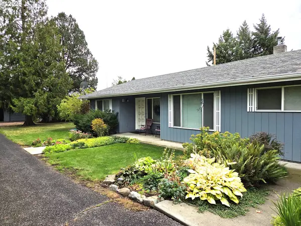 2803 N Depot St, LaGrande, OR 97850