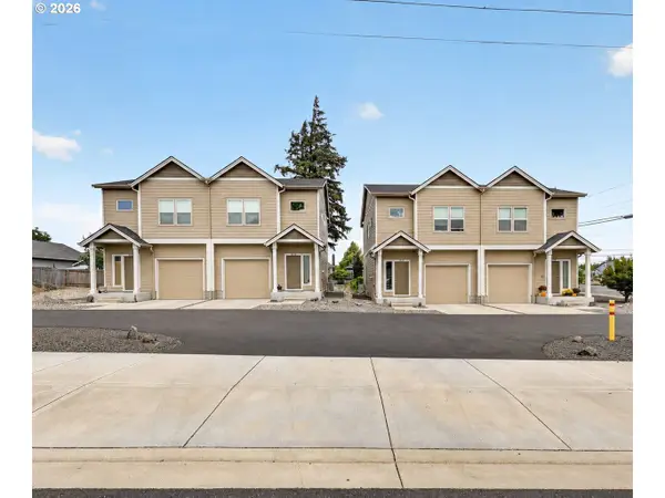 204 N 15th St, StHelens, OR 97051
