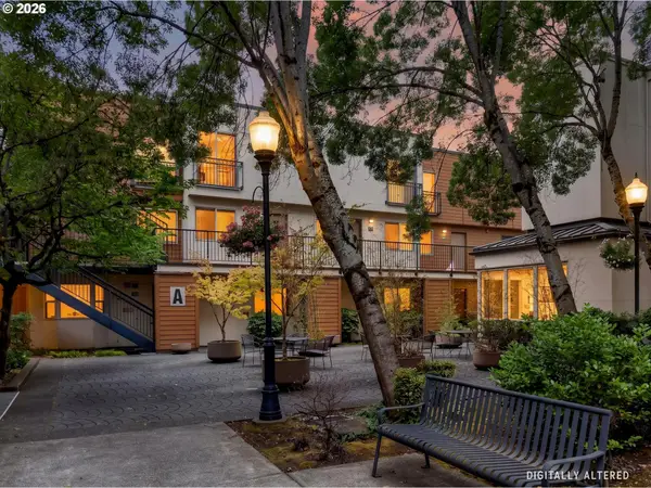 1535 SW Clay St #103, Portland, OR 97201