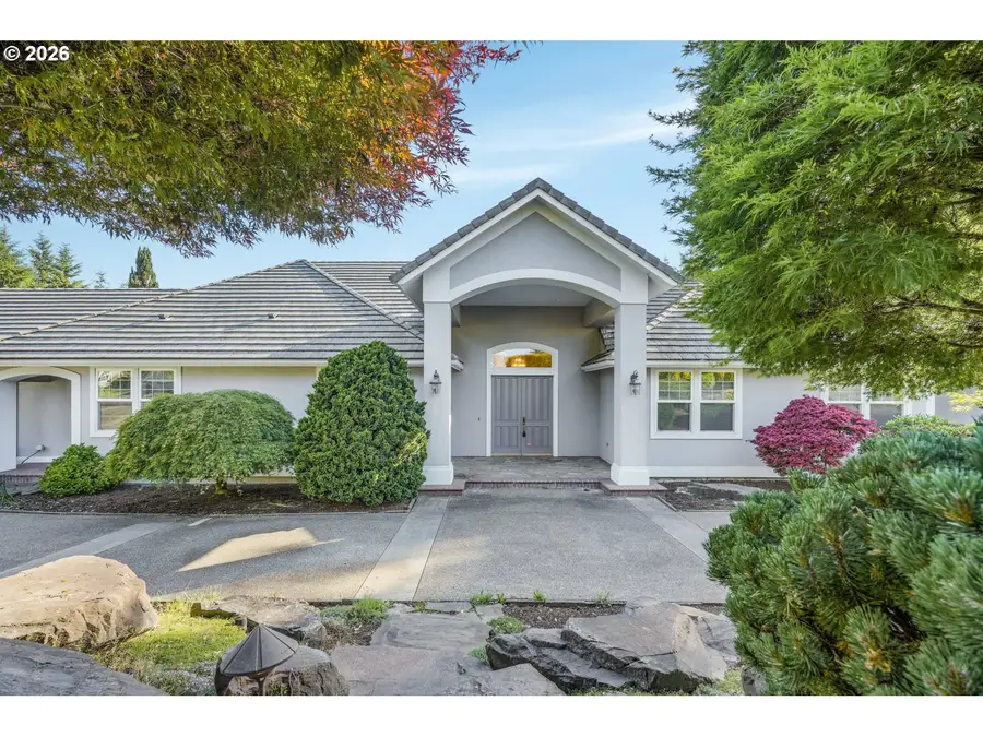 211 Alderwood Dr, Chehalis, WA 98532 - #2