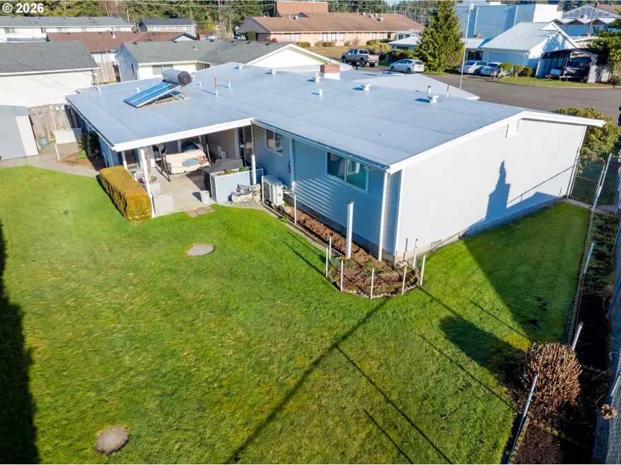 2360 High St, Reedsport, OR 97467 - #3
