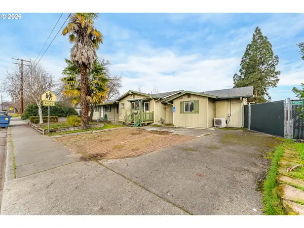 1117 SW Greenwood Ave, GrantsPass, OR 97526