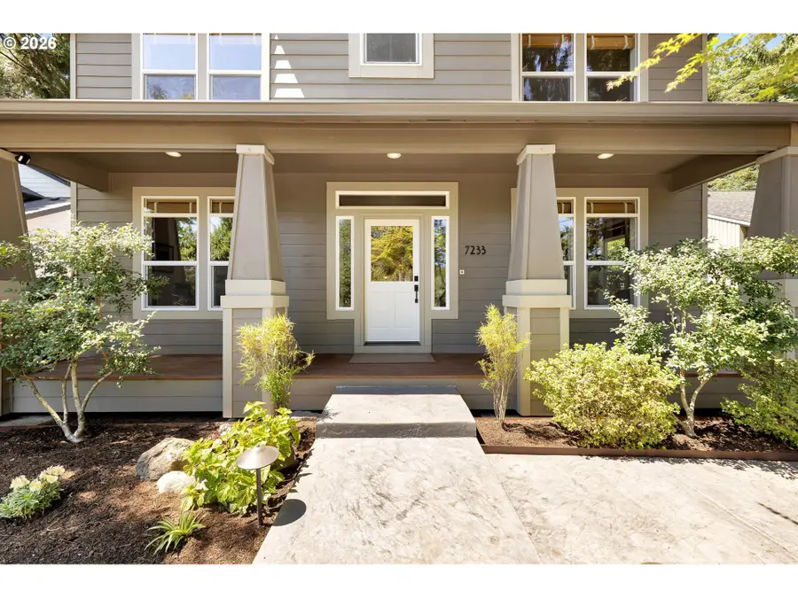 7233 SW 26th Ave, Portland, OR 97219 - #2