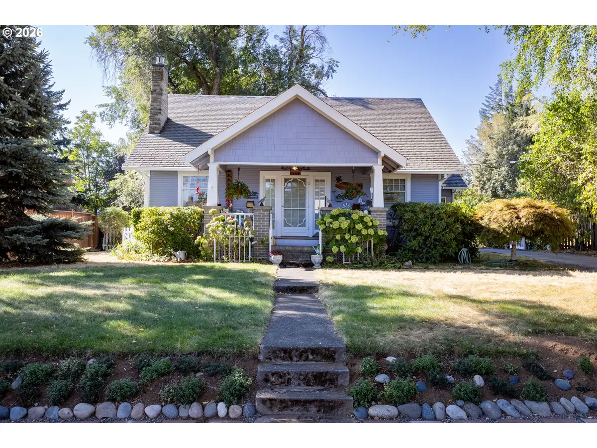 1409 Taylor Ave, Hood River, OR 97031 - #1