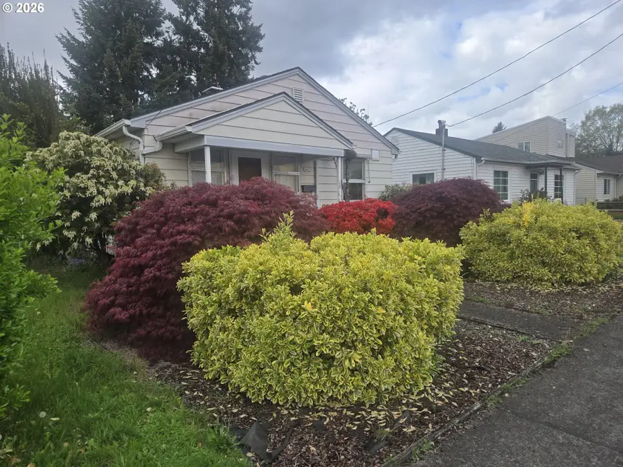 3405 SE 69th Ave, Portland, OR 97206 - #2