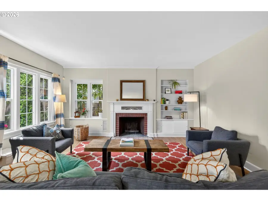 2241 SE 92nd Ave, Portland, OR 97216 - #3