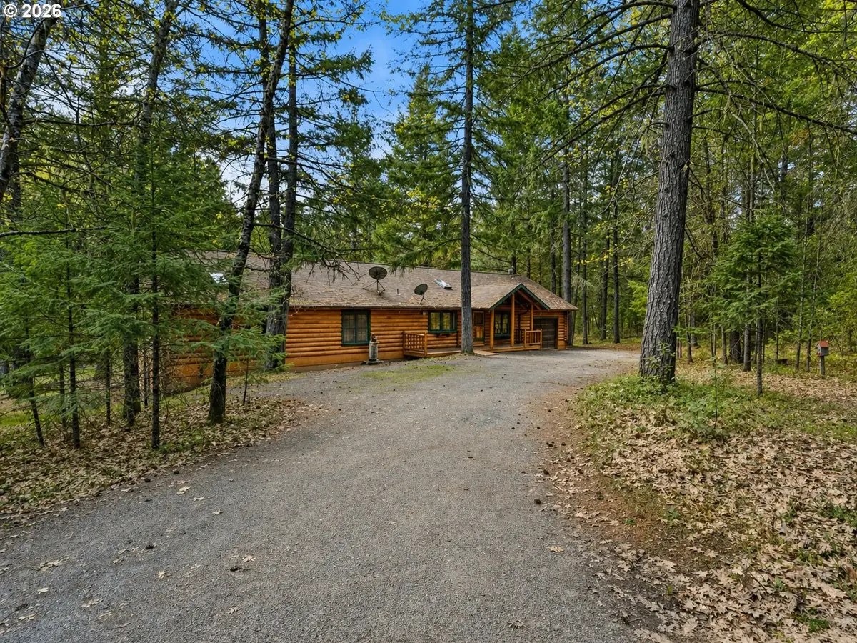 453 Glendon Rd, Kerby, OR 97531 - #1